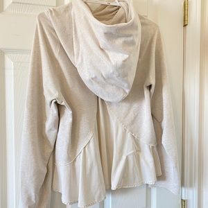 Lululemon hi/low hoodie